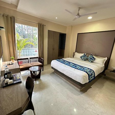 Hotel Pinaka Inn Лакхнау Екстер'єр фото