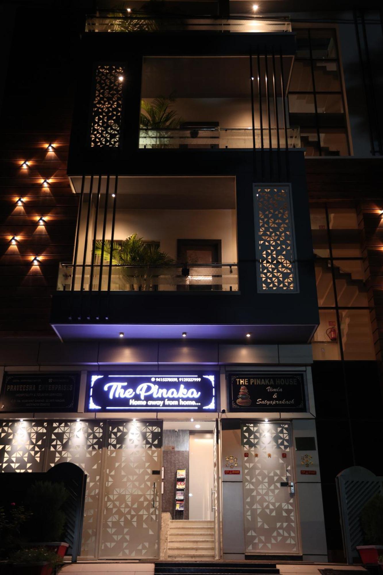 Hotel Pinaka Inn Лакхнау Екстер'єр фото