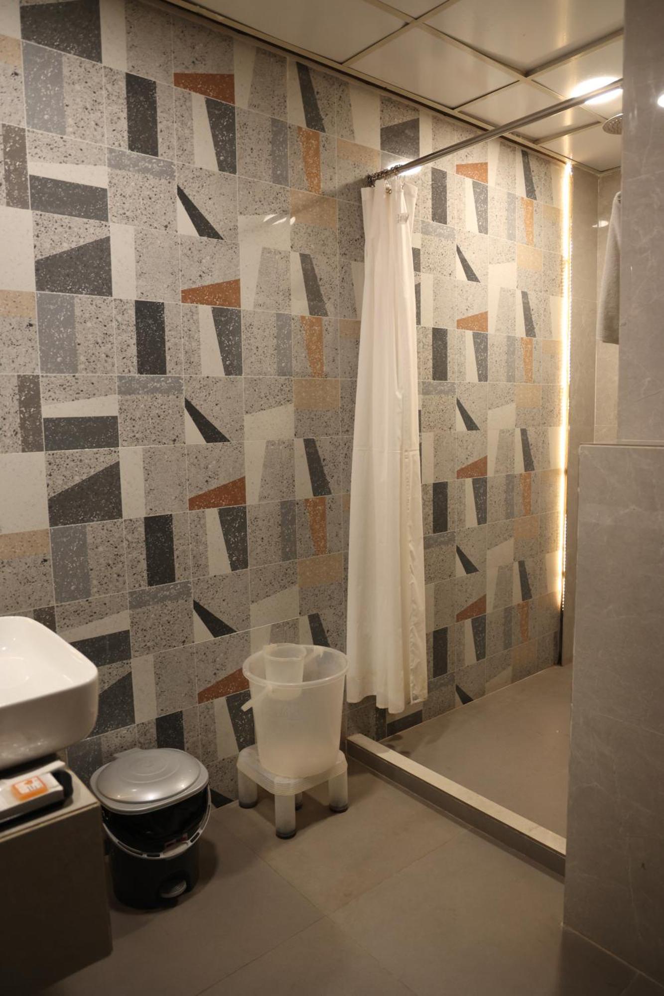 Hotel Pinaka Inn Лакхнау Екстер'єр фото