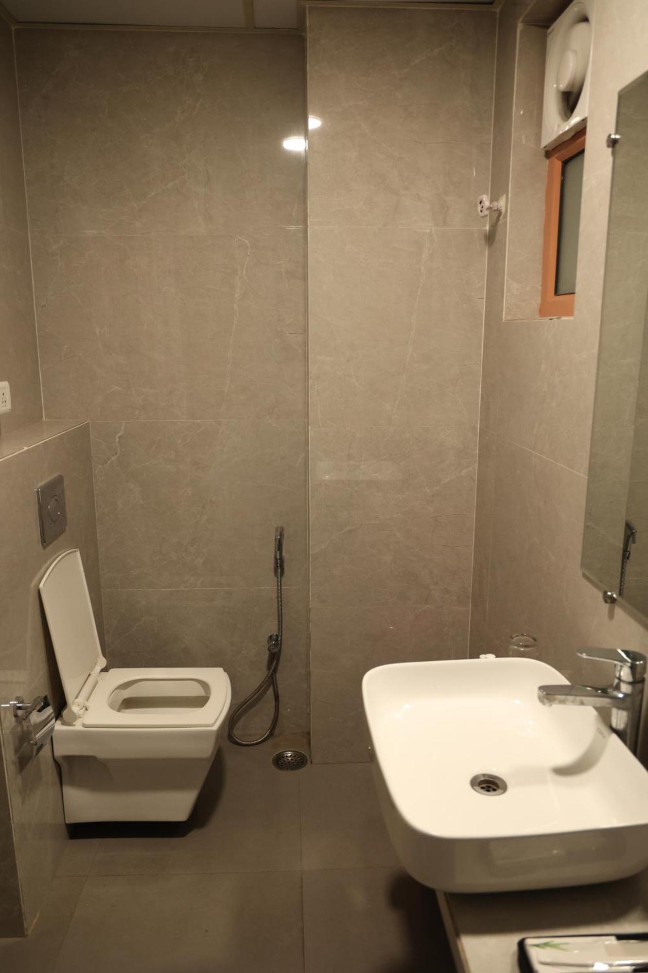 Hotel Pinaka Inn Лакхнау Екстер'єр фото